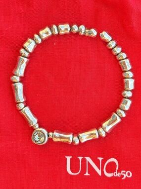 UNOde50 Silver Nugget Bead Bracelet with White Crystal Charm RARE